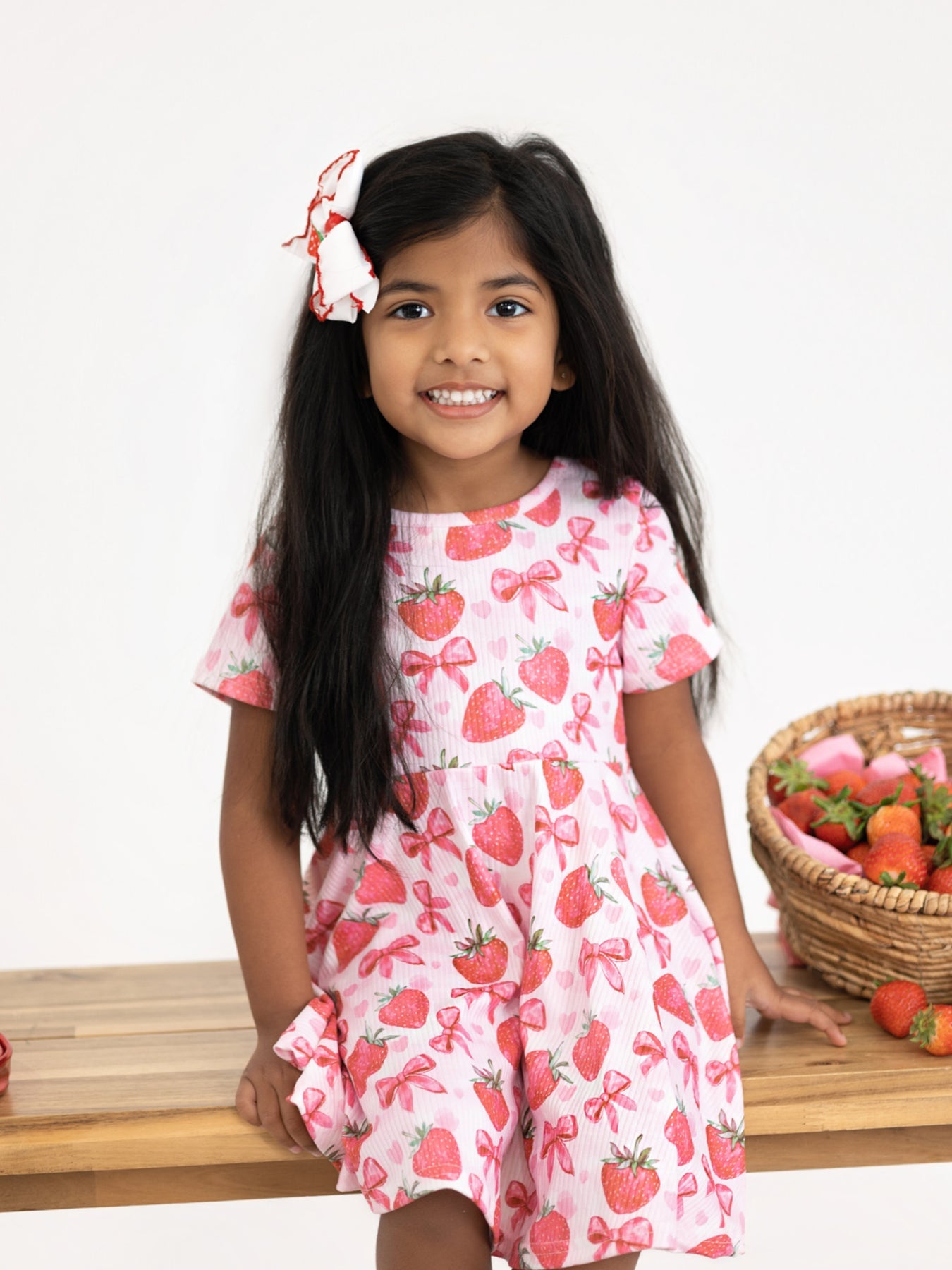 Summer Strawberry Bow Girls Short Sleeve Dress